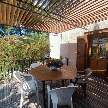 Rosa Et Jean-jacques Apartment